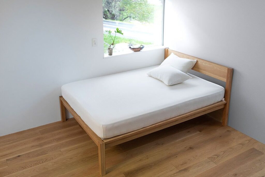 無印良品 木製ベッドフレーム シングルベッド オーク材 一台-